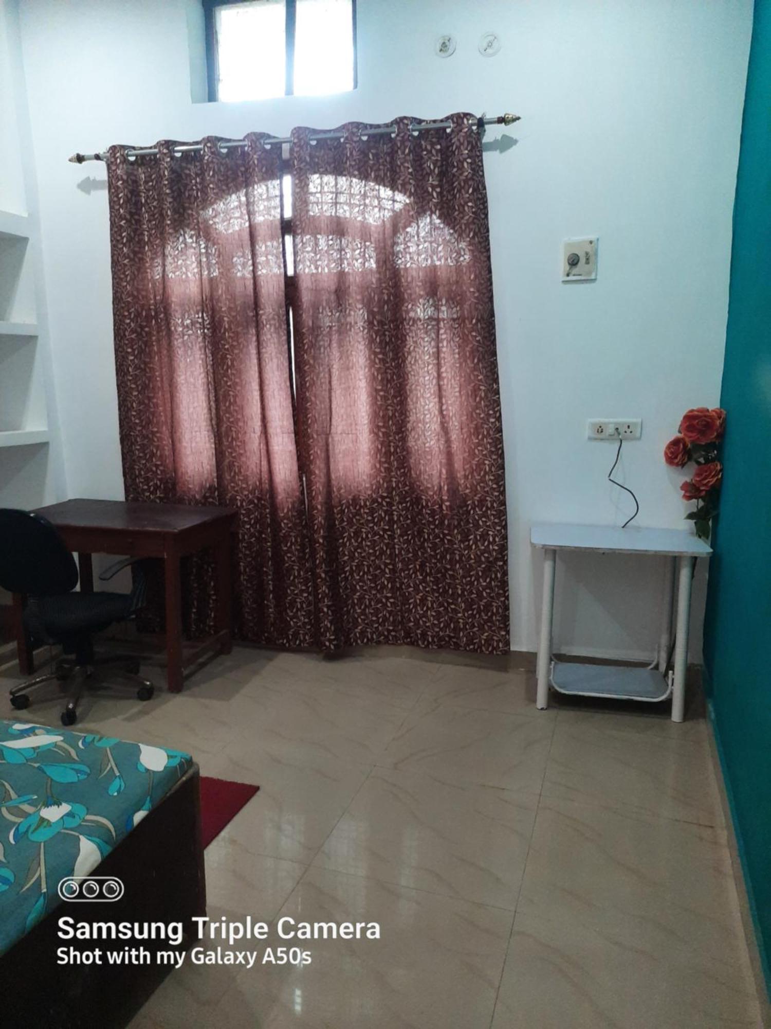 Gokul Pg Homestay Gorakhpur Exterior photo